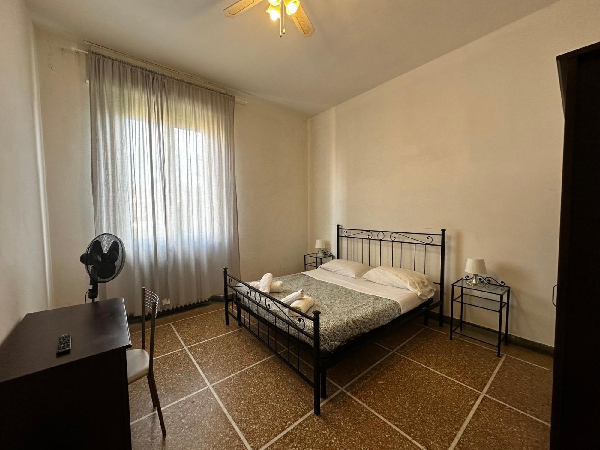 Hostel B&B Pisa Buitenkant foto